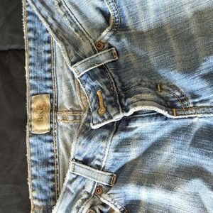 Woman's jeans